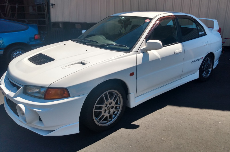 mitsubishi lancer evolution IV